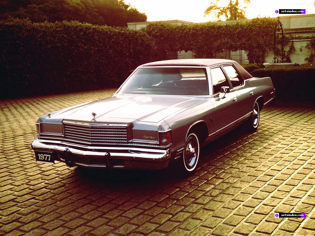 Dodge Monaco
