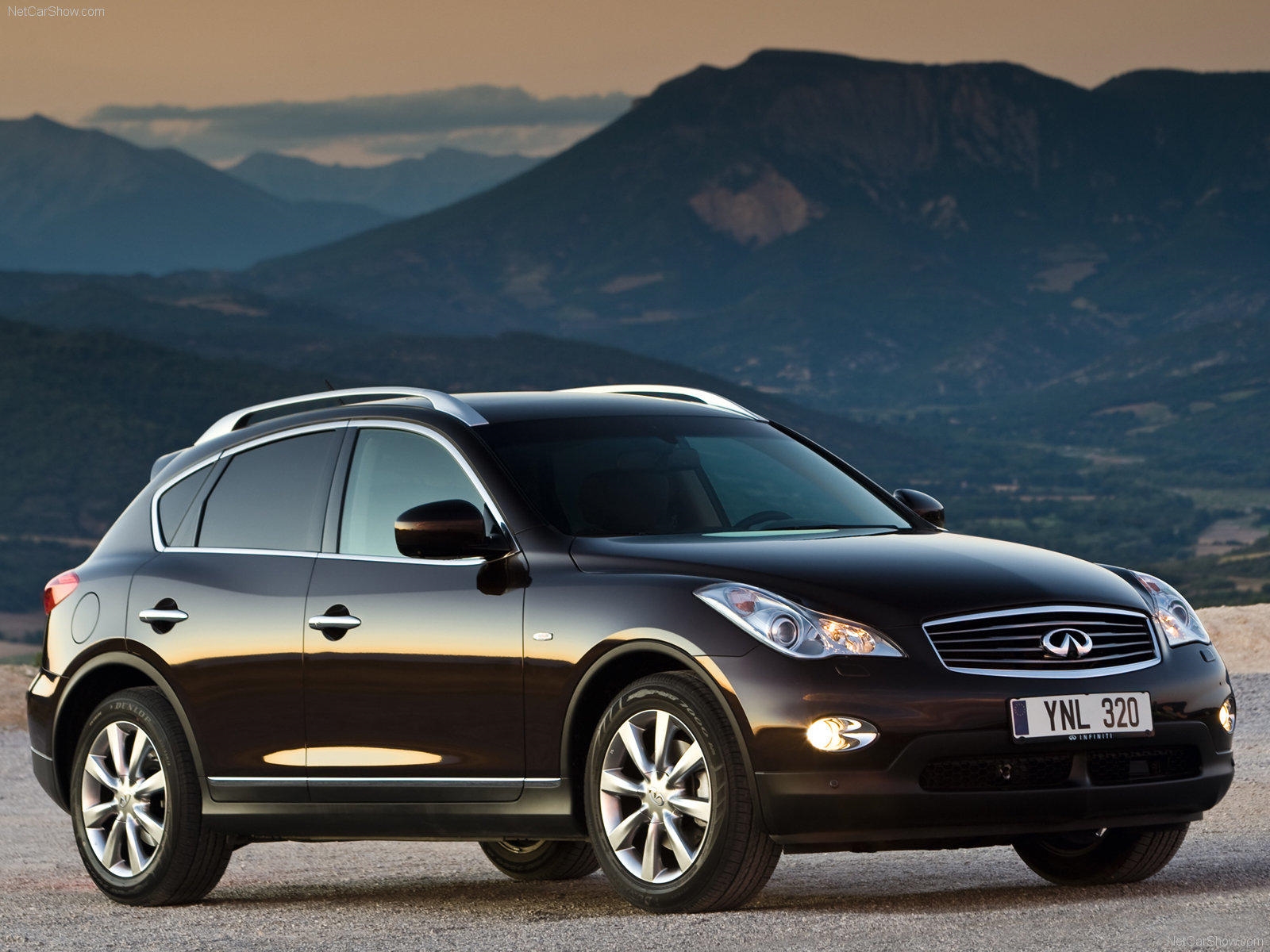 Infiniti EX