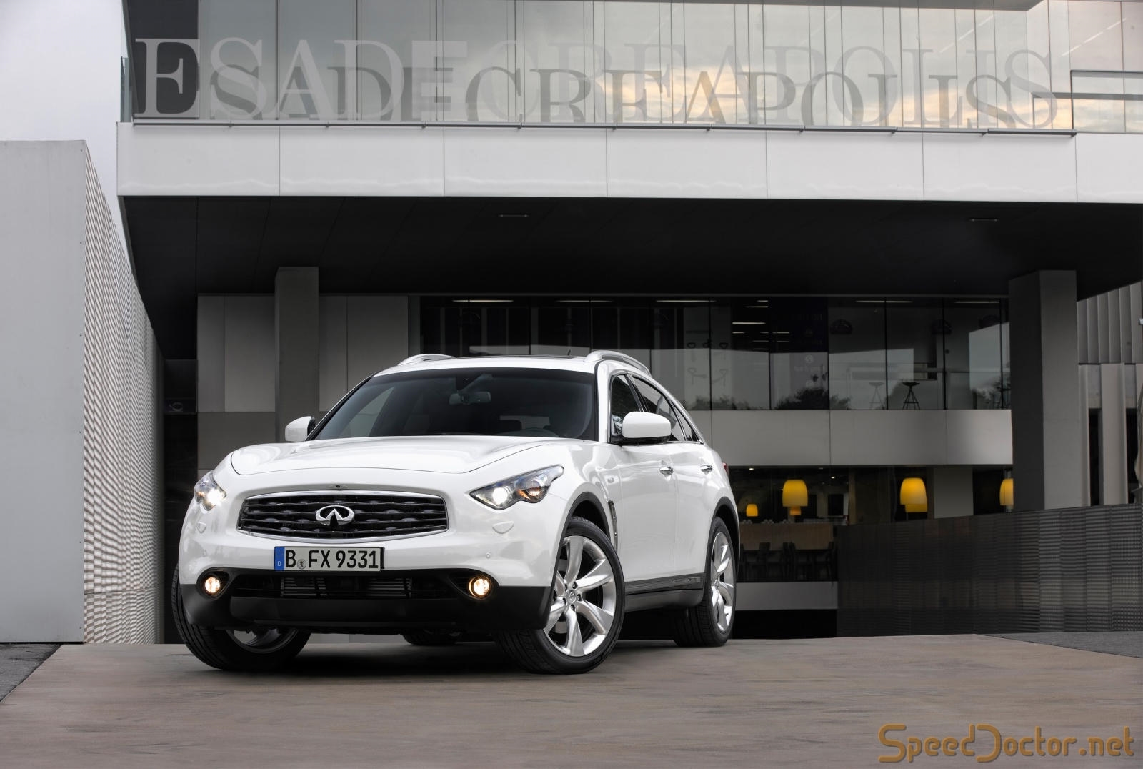 Infiniti FX