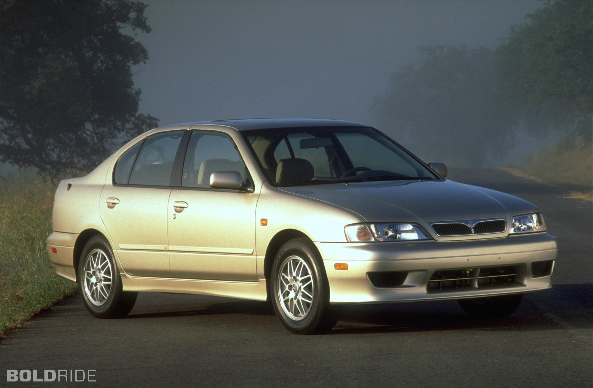 Infiniti G20