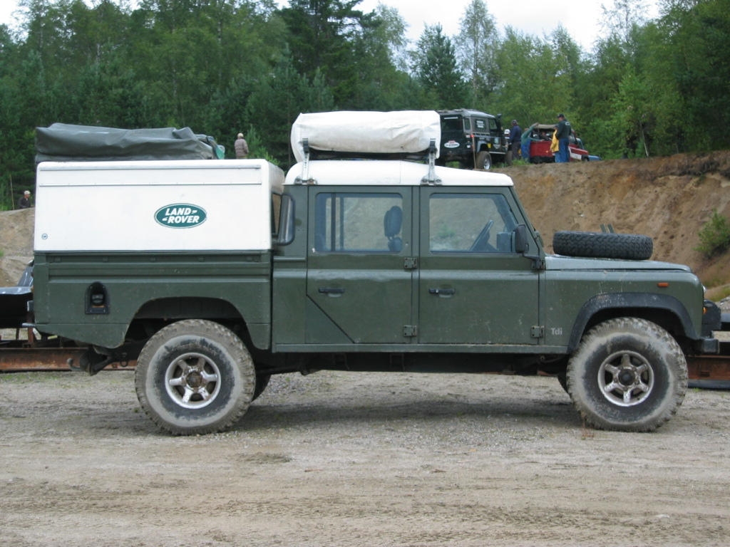 Land Rover Defender