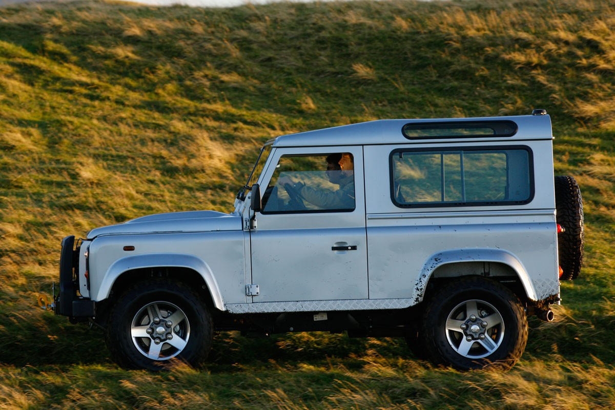 Land Rover Defender