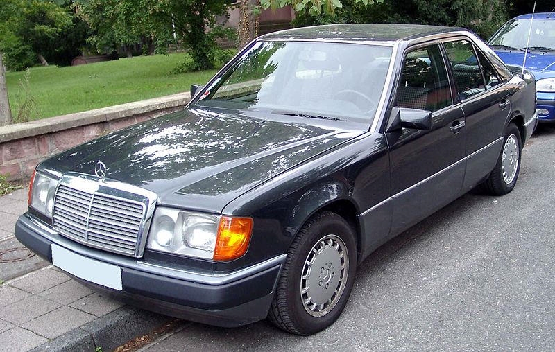 Mercedes-Benz 200