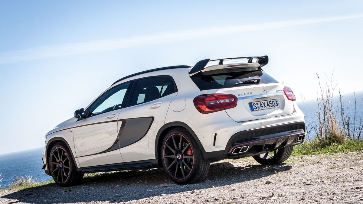 Mercedes-Benz GLA-klasse-AMG