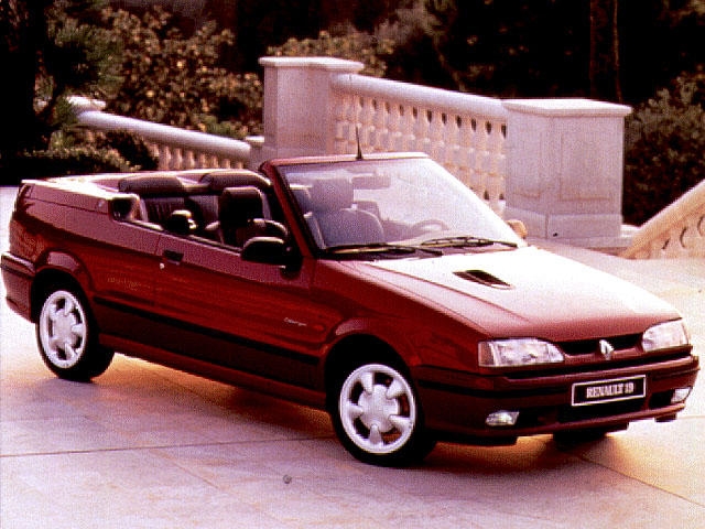 Renault 19