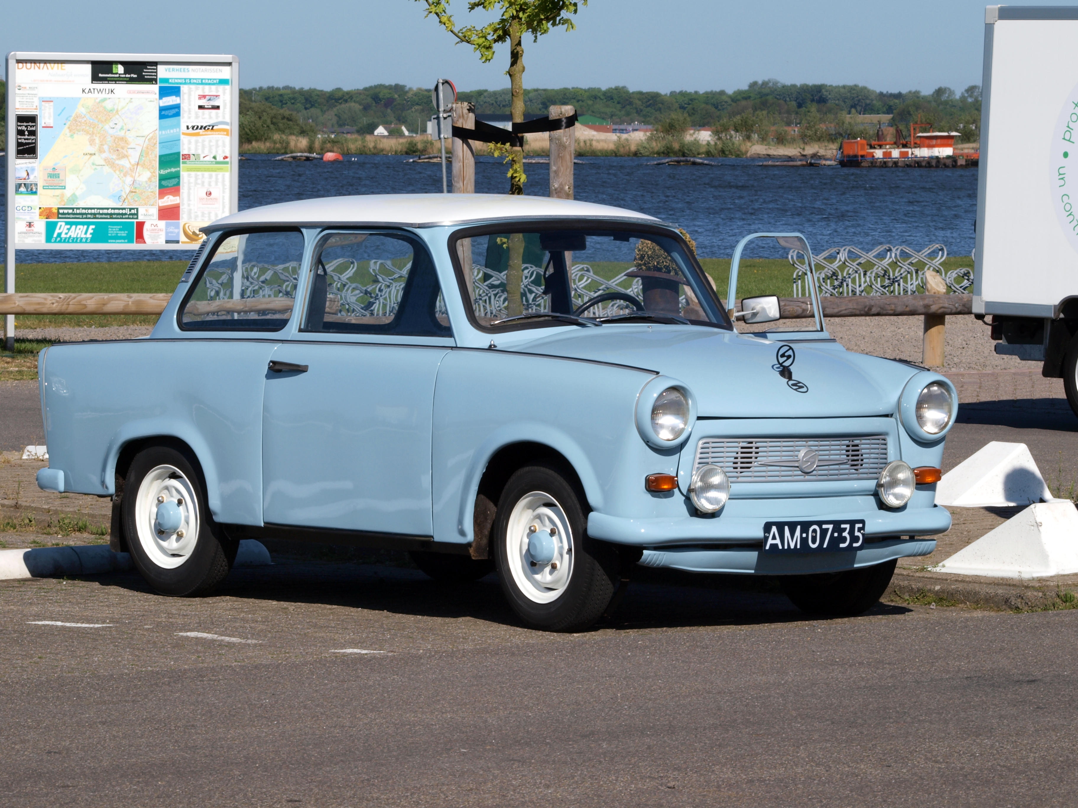 Trabant P-601
